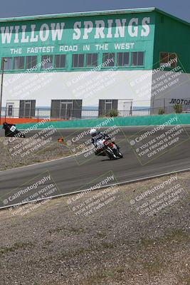 media/Apr-20-2025-AHRMA (Sun) [[393a79c373]]/Race/Group 4/Turn 4b/